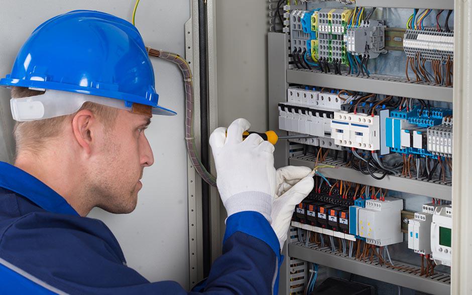 électricien en urgence Plaisir